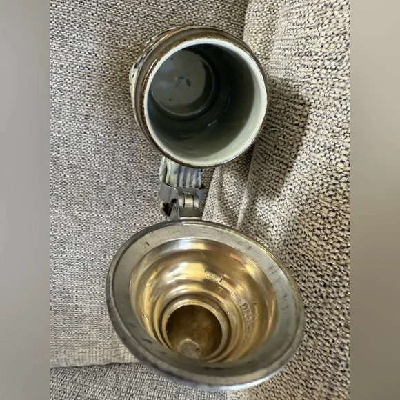 Vintage Original King Lidded 702 1/2 Beer Stein Western Germany Hand Painted - Picture 4 of 6